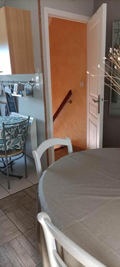 Le Cosy Apartment Lanvallay Ngoại thất bức ảnh